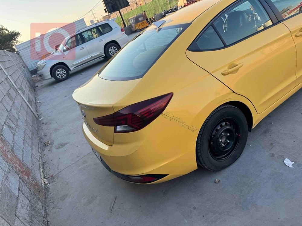 هيونداي النترا